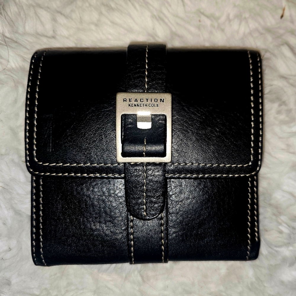 EUC~ Kenneth Cole Reaction Black Leather Wallet with Silver Buckle